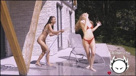 Aislin, Kate Rich - Sexy Girlfriends Get Wet And Horny (2019/Lesbea.com/Sexyhub.com/FullHD)