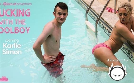 Karlie Simon - Hot British Lady Karlie Simon Gets Fucked By The Poolboy (2023/Mature.com/FullHD)