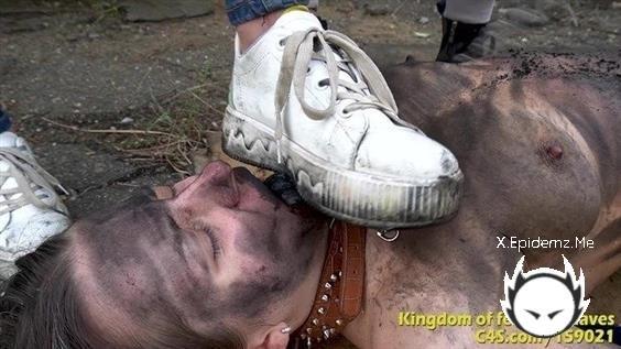 Cindy, Kira, Molly - Kingdom Of Feet And Slaves (2022/Clips4Sale.com/HD)
