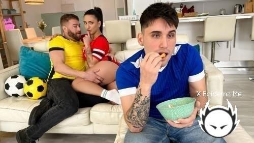 Lena Coxx - Ballin Out Behind My Boyfriend (2024/TeensLoveHugeCocks.com/RealityKings.com/SD)