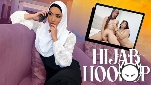 Nikki Knightly, Channy Crossfire - Help From A Friend (2024/HijabHookup.com/TeamSkeet.com/SD)