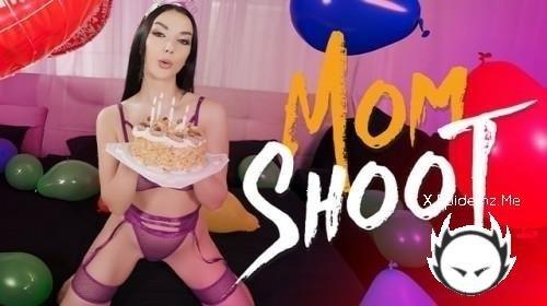 Lady Gang - A Happy Birthday Milf (2024/MomShoot.com/MYLF.com/SD)