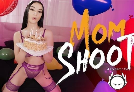 Lady Gang - A Happy Birthday Milf (2024/MomShoot.com/MYLF.com/FullHD)
