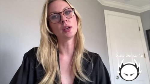 Sydney Paige - The Secret Lesson (2024/MomComesFirst.com/SD)