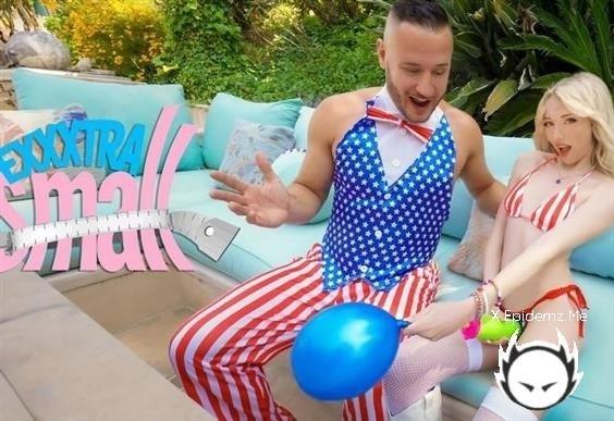 Cecelia Taylor - Patriotic Pussy Pounding (2024/ExxxtraSmall.com/TeamSkeet.com/SD)