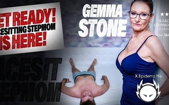 Gemma Stone - Milf Gemma Stone Has A Facesitting Fetish Affair With Her Pussy And Ass Craving Stepson (2024/Mature.com/FullHD)