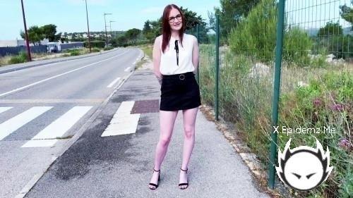 Lavyana - 29 Years Old, Salesperson In Lille (2024/JacquieEtMichelTV.com/SD)