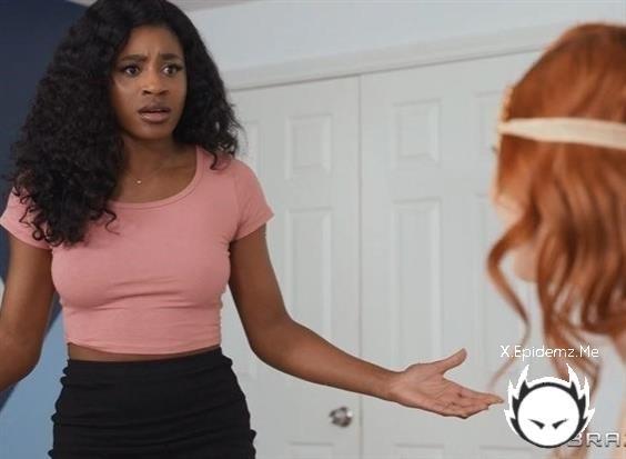 Sinatra Monroe, Nicole Kitt - Cosplay Pussy (2024/BrazzersExxtra.com/Brazzers.com/SD)