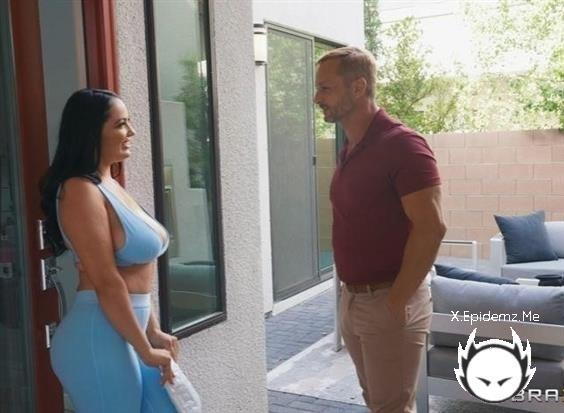 Sofi Ryan - I Spy The Slut Next Door (2024/BrazzersExxtra.com/Brazzers.com/SD)