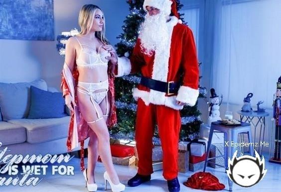 Bunny Madison - Stepmom Is Wet For Santa - S22E10 (2024/MomsTeachSex.com/Nubiles-Porn.com/SD)