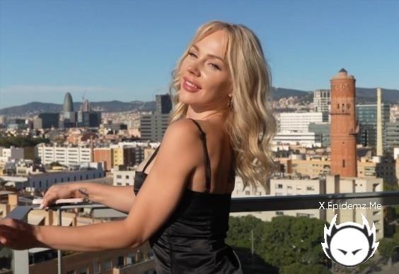 Angie Lynx - Angie, 28, Masters Hard! (2025/JacquieEtMichelTV.com/FullHD)
