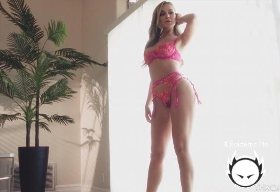 Blake Blossom - Dirty Blowjob! (2025/Throated.com/FullHD)