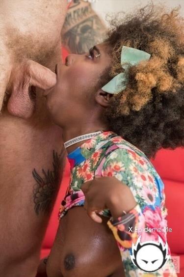 Daizy Cooper - Eager To Please (2025/HookupHotshot.com/HD)
