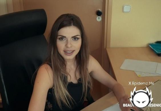 Sarah Smith - Beauty And The Senior (2025/BeautyAndTheSenior.com/FullHD)