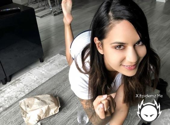 Alexis Zara - Stimulus (2020/StayHomeMilf.com/MYLF.com/HD)