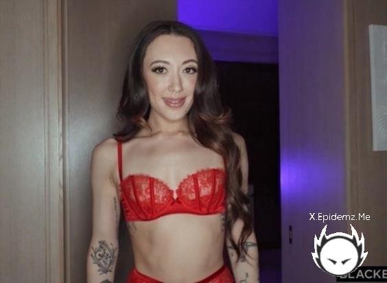 Sage Hunter - Petite Tight Hottie Is Crazy For Monster Bbc (2025/BlackedRaw.com/SD)