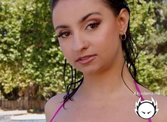 Hailey Rose - Teeny Bikini Vs Massive Tits (2025/ElegantAngel.com/SD)