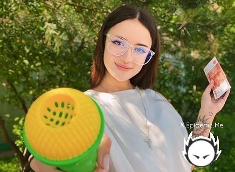 TAYA SIA - Penge Eller Gave - Fuck I Skoven? (2025/PornhubPremium.com/OnlyFans.com/FullHD)