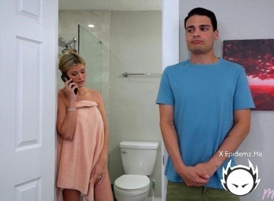 Ellie Tay - Moms Routine For A Tight Pussy (2025/MomsTight.com/MomLover.com/SD)
