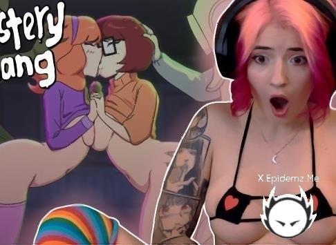 Emma Fiore - Reacting To Creator Derpixons Daphne And Velma Gang Bang Parody With Monsters (2025/PornhubPremium.com/OnlyFans.com/FullHD)