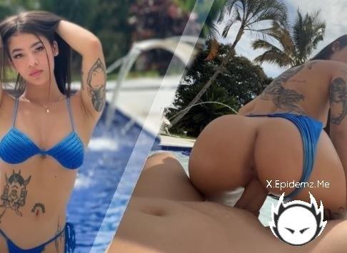 Anna Cherry7 - Sexy Colombian Is Fucked In The Pool, She Loves Big Cock! (2025/PornhubPremium.com/OnlyFans.com/FullHD)