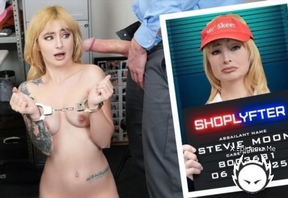 Stevie Moon - Case No. 8003681 - Food Court Shenanigans (2025/Shoplyfter.com/TeamSkeet.com/SD)