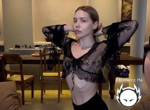 Californiababe - Hot Slut Is Cheating On Her Boyfriend With Photographer (2025/PornhubPremium.com/OnlyFans.com/FullHD)