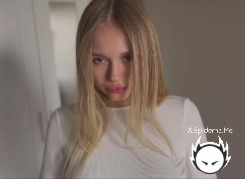 Allinika - A Whore Cheats On Her Boyfriend. Cum On Ass (2025/PornhubPremium.com/OnlyFans.com/FullHD)
