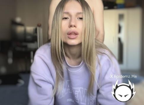 Allinika - Cutie Shows Her Body And Helps Her Boyfriend Cum After Passionate Sex. (2025/PornhubPremium.com/OnlyFans.com/FullHD)