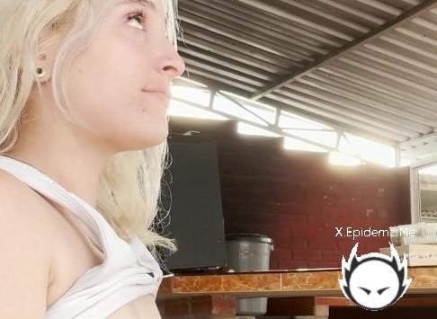 Ashleysoy - Amateur, Rapidin En El Balcon Termina En Corrida En La Boca (2025/PornhubPremium.com/OnlyFans.com/FullHD)