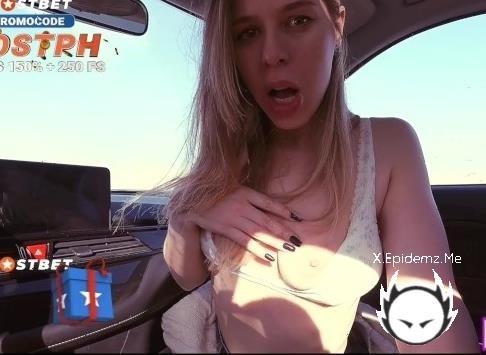 Milfetta - Sucked Dick In Front Of Everyone! (2025/PornhubPremium.com/OnlyFans.com/FullHD)