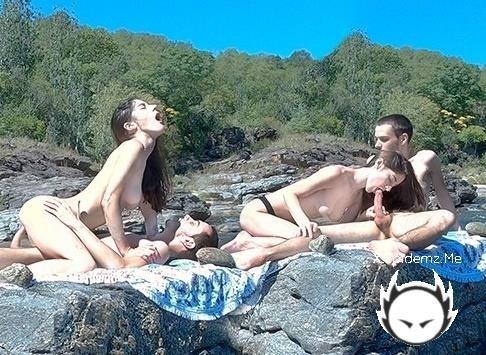 John, Sky - Hot Couple Having Risky Sex On Public Beach And Bus - Huge Double Cumshot (2025/PornhubPremium.com/OnlyFans.com/FullHD)