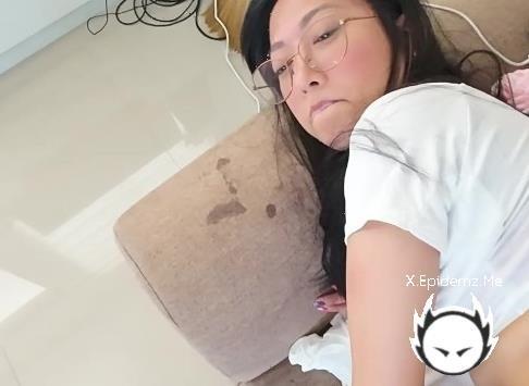 Sing Can - Pinay - Kakaiba Ang Sarap Kapag Nasa Sofa - Singcan (2025/PornhubPremium.com/OnlyFans.com/FullHD)