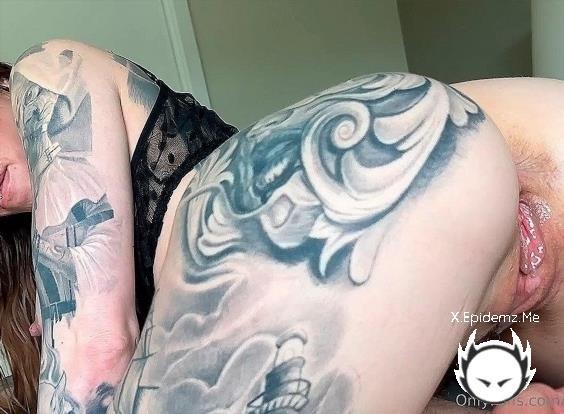 Amateurs - Bossy Goth Step Sister Mutual Masturbation (2025/HouseholdFantasy.com/OnlyFans.com/FullHD)