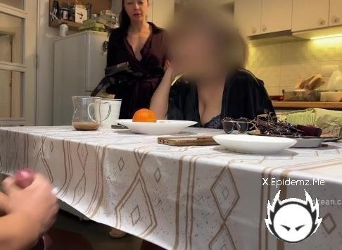 Anastasia Ocean - My Husband Jerking Under A Table Front Of My Mom And I Right At The Kitchen. (2025/PornhubPremium.com/OnlyFans.com/FullHD)