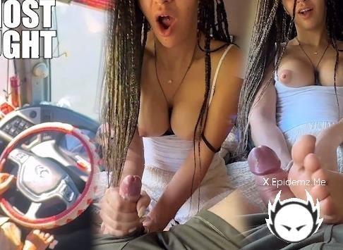 Beatrice Segreti - Beatrice Segreti Is Too And Seduces A Man In The Bus! Risky Amateur Public Sex (2025/PornhubPremium.com/OnlyFans.com/FullHD)