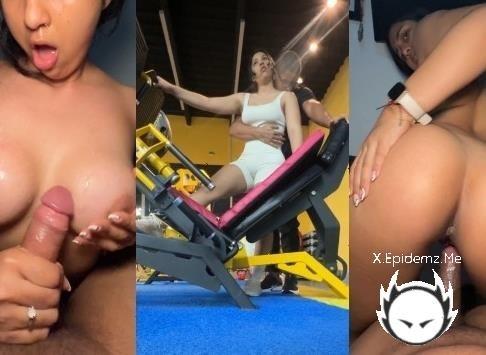 Alexapuntocom - Pov - I Make Friends With A Latina From The Gym  Big Ass  And I Finish On Her Tits (2025/PornhubPremium.com/OnlyFans.com/SD)