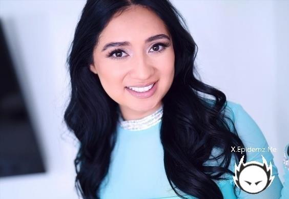 Ophelia Purr - Amateur Allure Introduces Ophelia Purr, Young Beauty Gives Head, Fucks And Swallows A Thick Load (2025/AmateurAllure.com/FullHD)