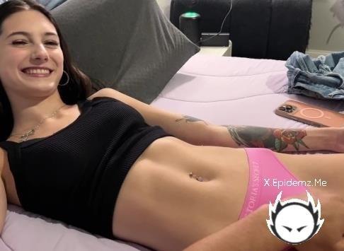 Teddy Tarantino - Petite Young Babe With Tight Pussy Gets Fucked By Teddy Tarantino - Sophie Tyler (2025/PornhubPremium.com/OnlyFans.com/FullHD)