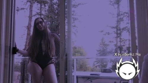 Violet Fugazzi - I Vant To Suck Your Cock (2025/Clips4Sale.com/FullHD)