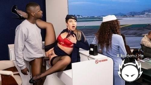 Melissa Stratton, Aleksa Mink - Airport Lounge Lizards Get Lucky Part 1 (2025/BrazzersExxtra.com/Brazzers.com/SD)