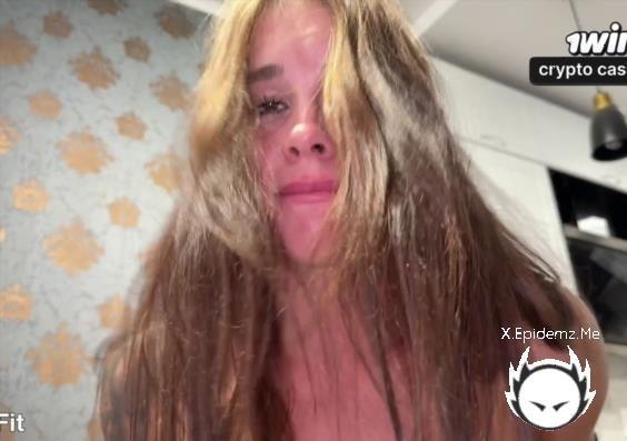 Julia Fit Official - Anal Chronicles Of A Hairy Ass, A Surprise Between The Legs (2025/PornhubPremium.com/OnlyFans.com/FullHD)