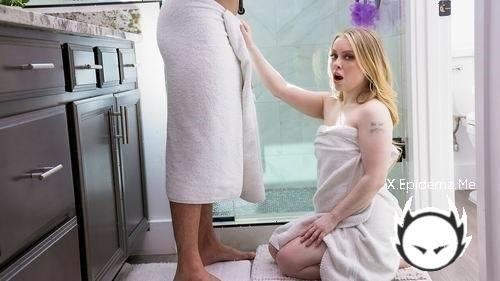 Haley Spades - Stepsisters New Dick Muzzle (2025/BrattySis.com/SD)