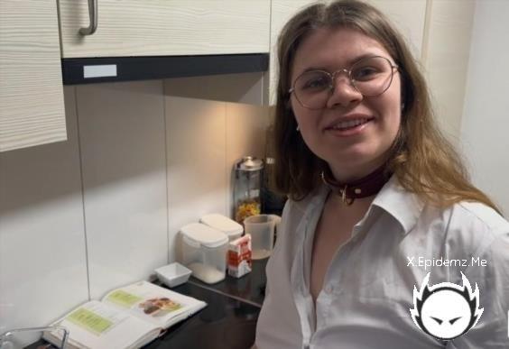 Lina Love - Doggystyle Anal In The Kitchen (2025/NextDoorHobby.com/FullHD)