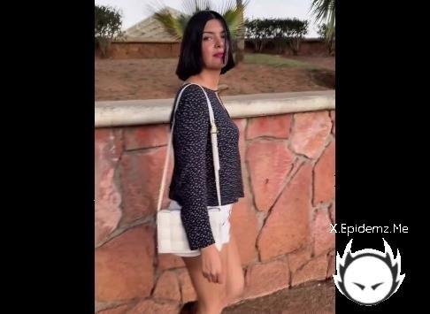 FoxyIdol - Girlfriend Experience - An Afternoon With Your Girlfriend Foxy Ends Up Fucking (2025/PornhubPremium.com/OnlyFans.com/SD)