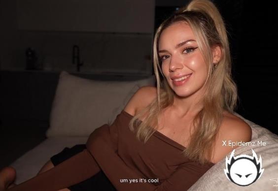 Hope Heaven - Shy Girls Tinder Date Turns Into Netflix And Chill (2026/Pornhub.com/FullHD)