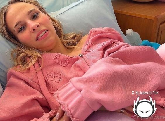 Amateurs - Tiny Step Daughters Day Off With Daddy (2026/HouseholdFantasy.com/OnlyFans.com/FullHD)