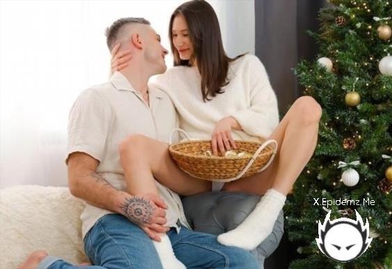 Tanya Ray - Please Me Under The Christmas Tree! (2025/X-Angels.com/TeenMegaWorld.com/FullHD)