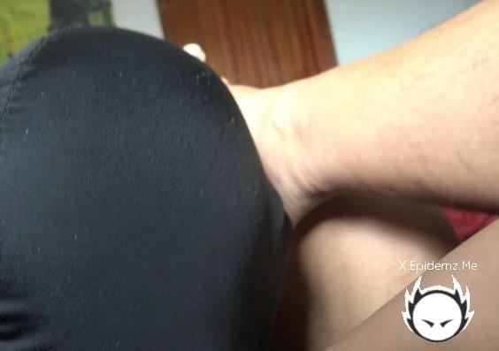 Stepmomsusan - Horny Israeli Milf Lets American Soldier Worship Her Hairy Pussy (2026/PornhubPremium.com/OnlyFans.com/FullHD)