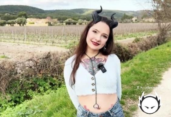 Mamie Donuts - 28 Years Old, From Lille! (2026/JacquieEtMichelTV.com/SD)